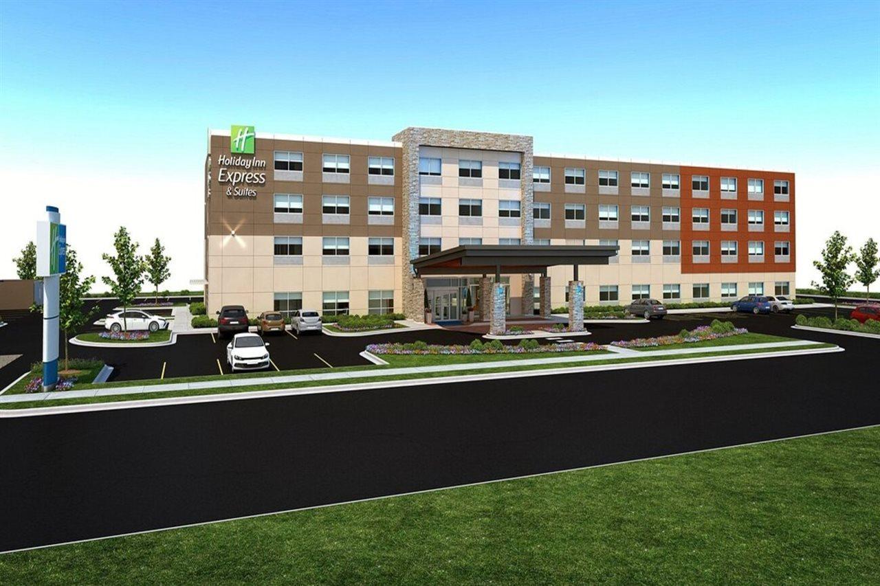 Holiday Inn Express & Suites Brevard - City Center Экстерьер фото